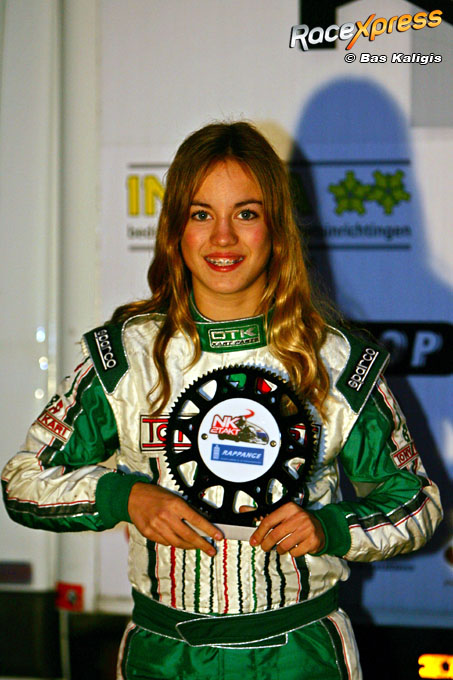 Girlpower Luna Bloem podium karting